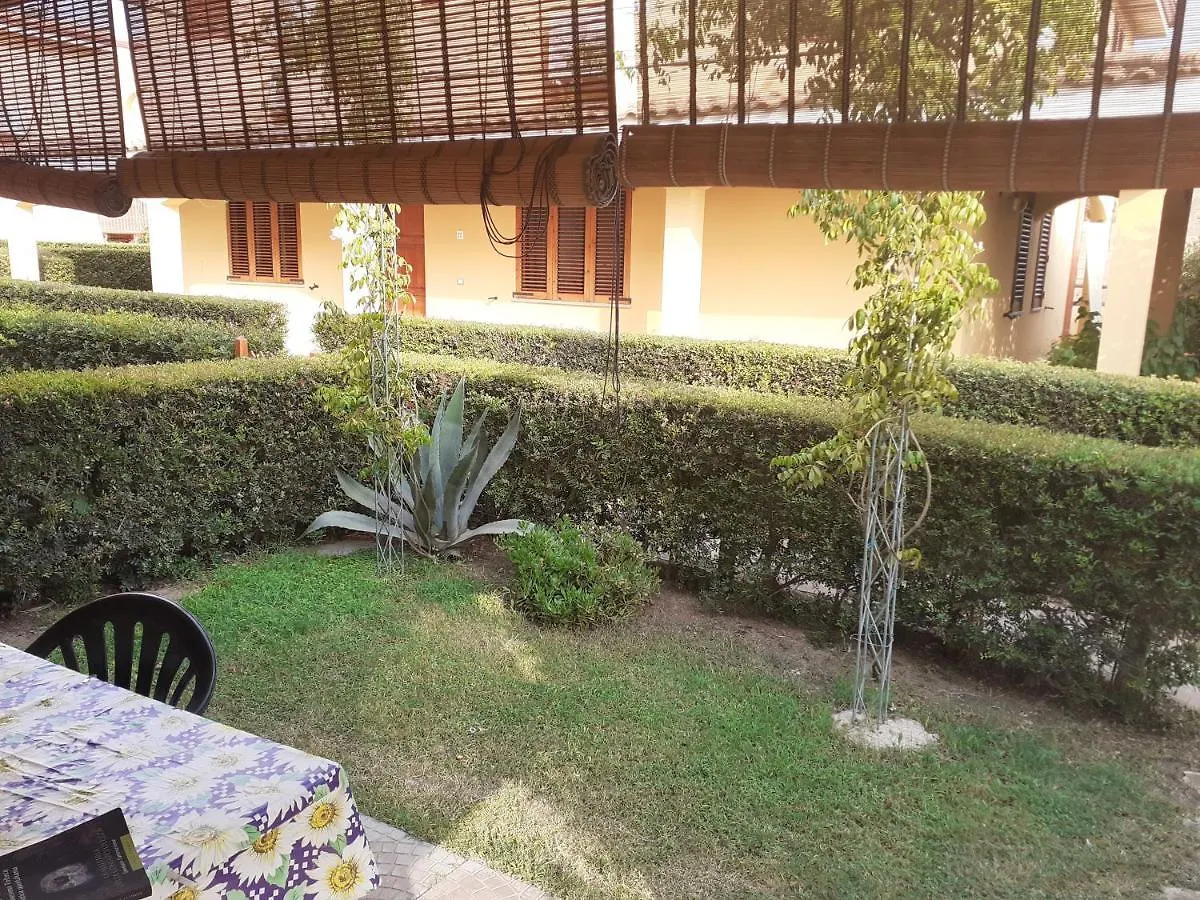 Villa Su Due Livelli Super Accessoriata Sant'Anna Arresi