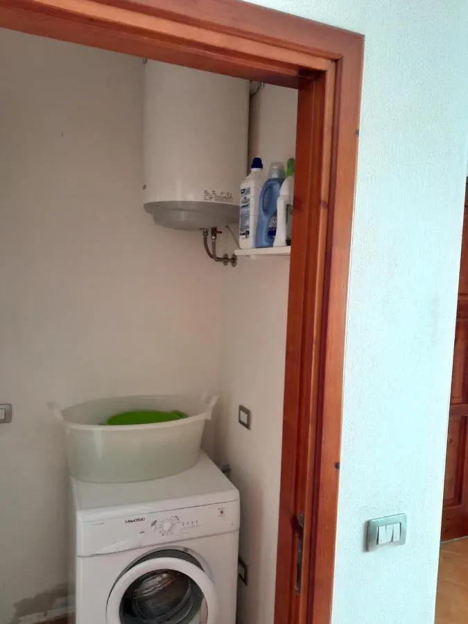 Villa Su Due Livelli Super Accessoriata Sant'Anna Arresi